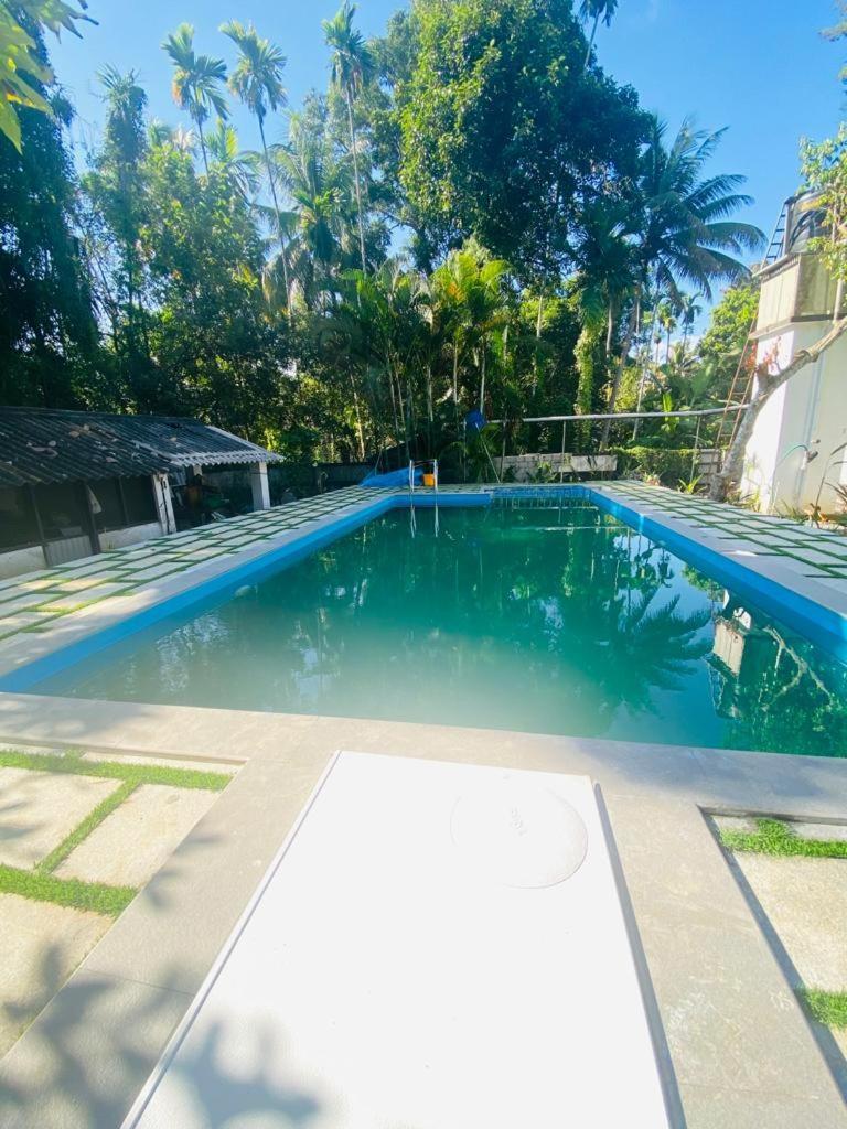 Babira Brookside Heritage Resort كوماراكوم المظهر الخارجي الصورة