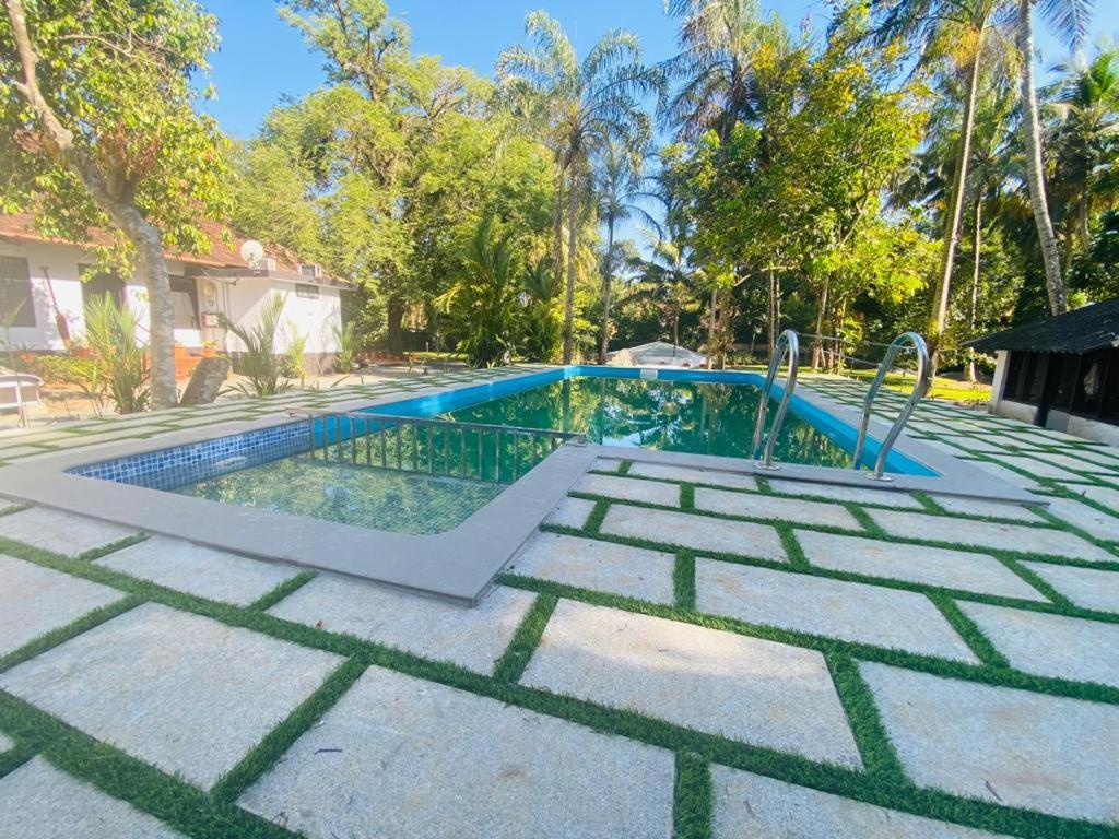 Babira Brookside Heritage Resort كوماراكوم المظهر الخارجي الصورة