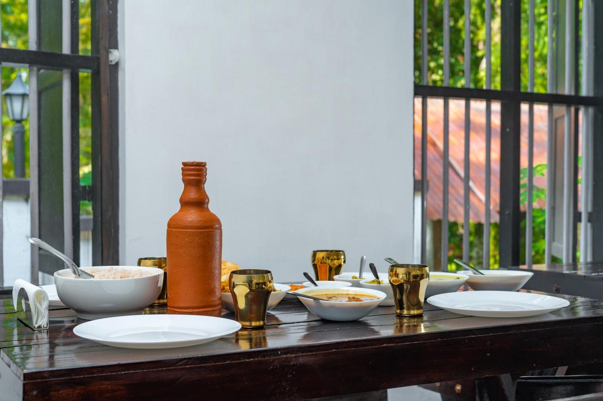 Babira Brookside Heritage Resort كوماراكوم المظهر الخارجي الصورة